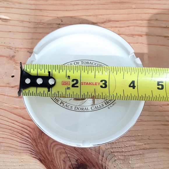 Vintage Doral Cigarettes Village Of Tobaccoville Ceramic Ashtray NC Images - Picture 5 of 6